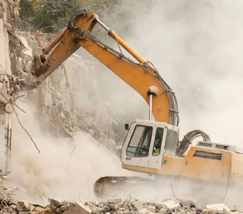 隨身監測，精準防護 —— 可穿戴粉塵監測儀